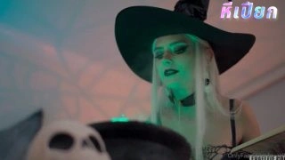 Evaelfie-Halowween Onlyfans คลิปหลุดโอลี่แฟน ฮาโลวีนกับน้องอีวาสาวรัสเซียสุดสวย porn star